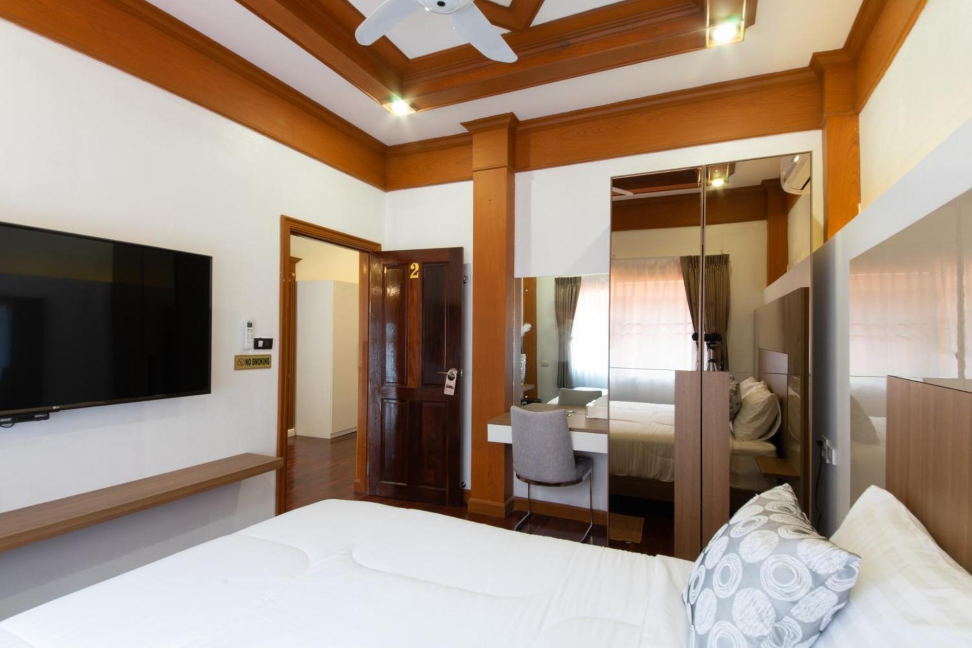 Rudi House Villa Patong Exteriör bild